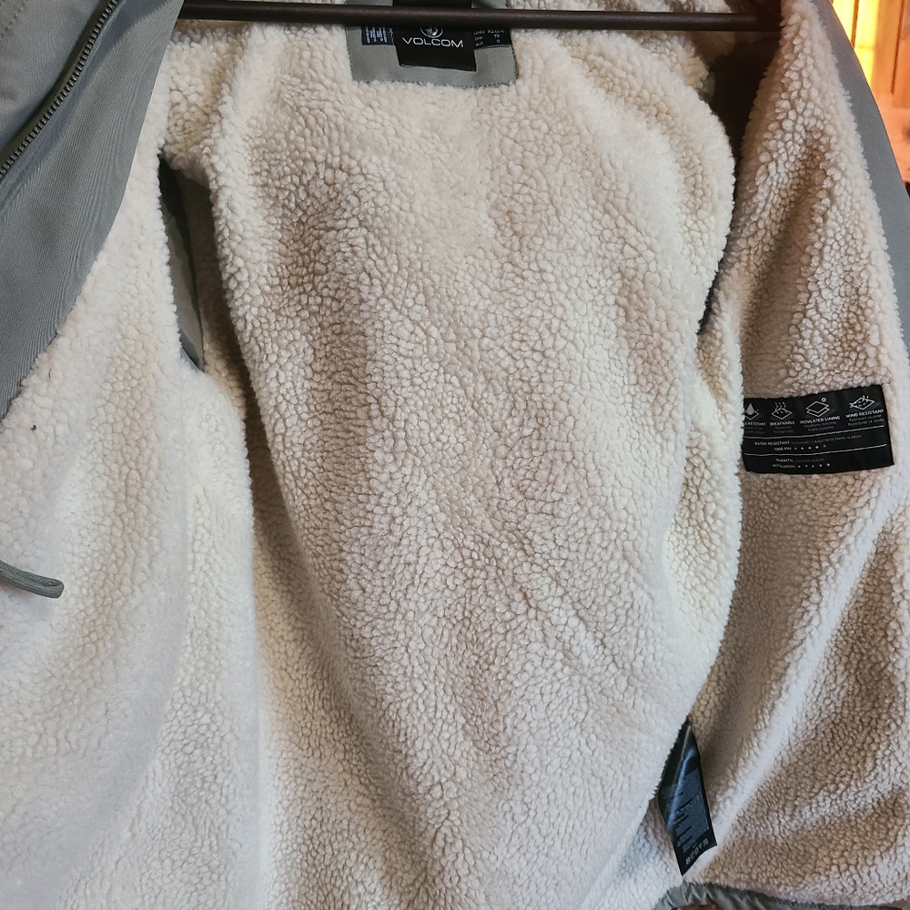 NWT Volcom Sherpa lined women jacket Green Tea XS - Picture 5 of 16